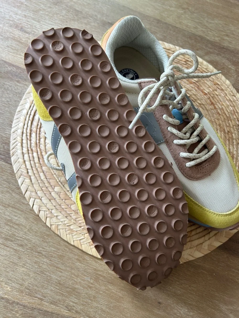 KARHU AIR CUSHION ALBATROSS CONTROL SNEAKERS